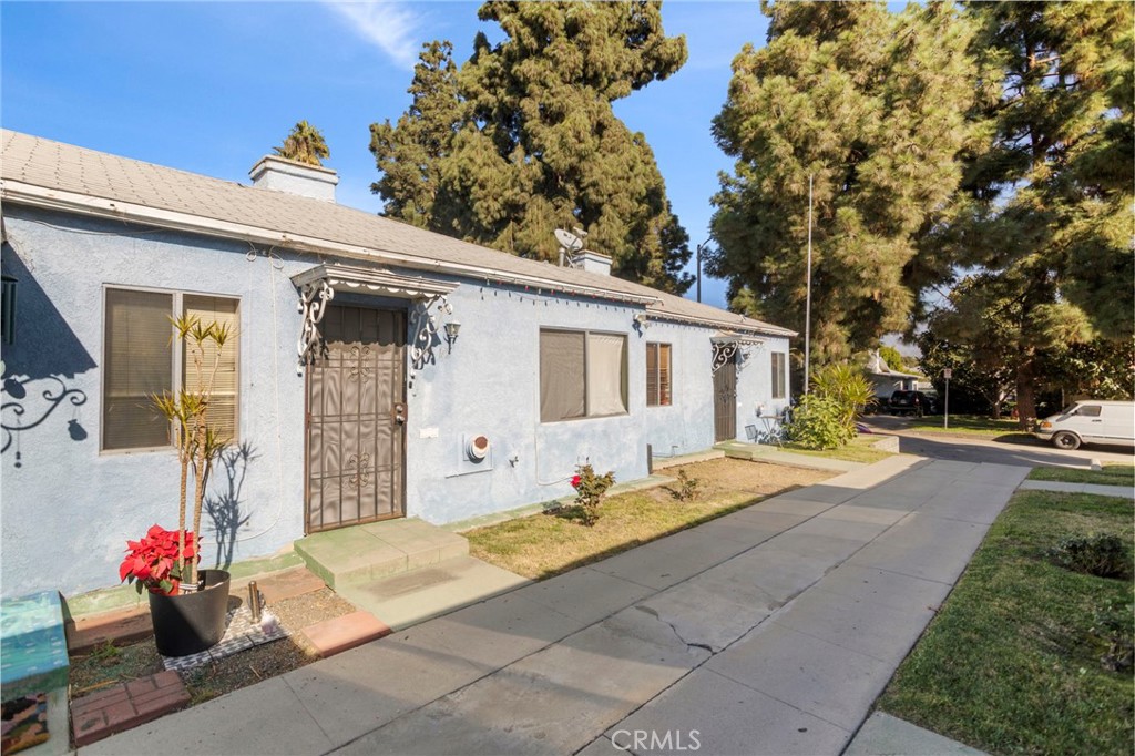 Commercial Sale in Los Angeles 5