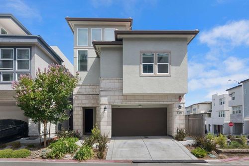 130 Harvest St, Daly City, CA, 94014-2177 | Card Image