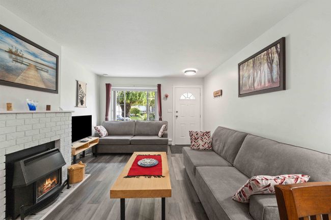 18 - 18960 Advent Rd, Townhouse with 2 bedrooms, 2 bathrooms and 2 parking in Pitt Meadows BC | Image 12