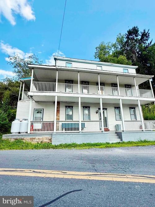 1098 Perry Valley Rd, LIVERPOOL, PA, 17045-9137 | Card Image
