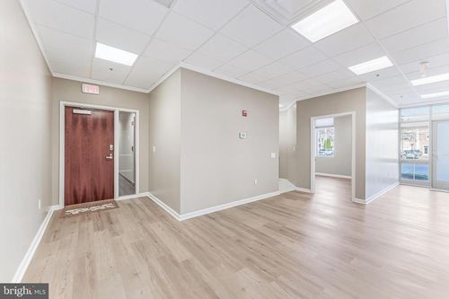 110-a-19441 Golf Vista Plz, Leesburg, VA, 20176-8270 | Card Image