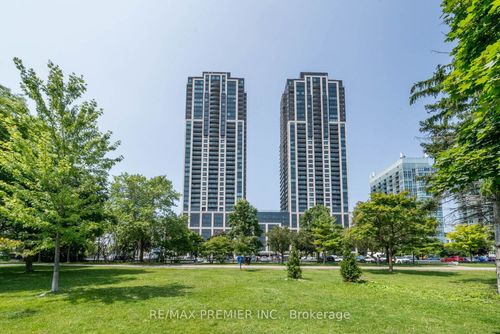 1817-1926 Lake Shore Blvd W, Toronto, ON, M6S1A1 | Card Image