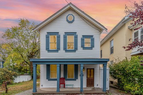 3903 Dumont St, Cincinnati, OH, 45226-1511 | Card Image