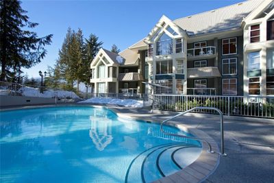 220 - 4910 Spearhead Pl, Condo with 2 bedrooms, 2 bathrooms and 1 parking in Whistler BC | Image 2