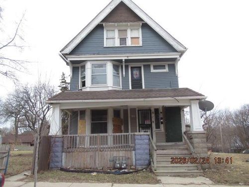 1107-1105 W Keefe Avenue, Milwaukee, WI, 53206 | Card Image