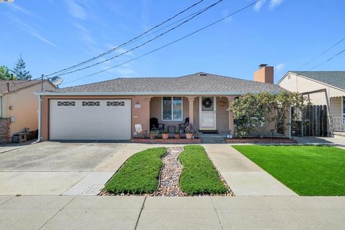1417 Via Manzanas, San Lorenzo, CA, 94580-2239 | Card Image