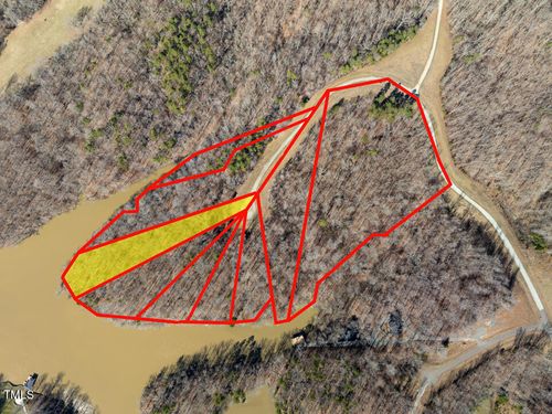 34 Summer Oak Dr, Roxboro, NC, 27574-9807 | Card Image