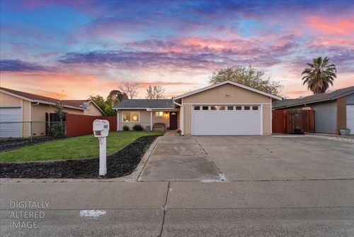 9947 Old Placerville Road, Sacramento, CA, 95827 | Card Image