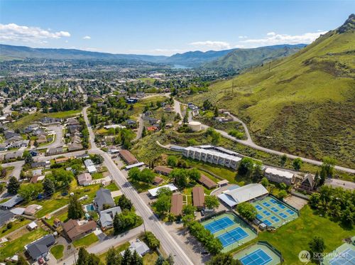 apt-21-1818 Skyline Dr, Wenatchee, WA, 98801-7334 | Card Image