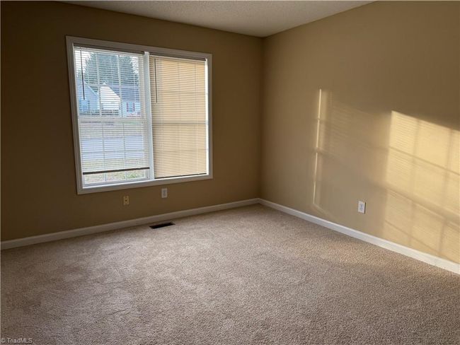 3007 Brookrun Dr, House other with 3 bedrooms, 2 bathrooms and null parking in Jamestown NC | Image 10