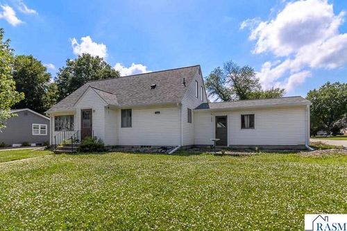 601 S Hunt Street, Lake Crystal, MN, 56055 | Card Image