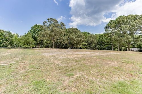 5775 Kennedy Rd, Suwanee, GA, 30024 | Card Image