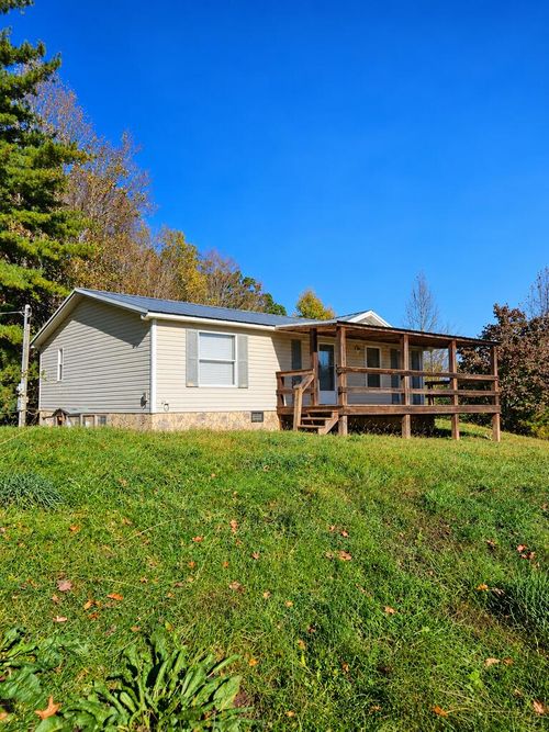 3235 Rockbridge Rd, Troutdale, VA, 24378 | Card Image