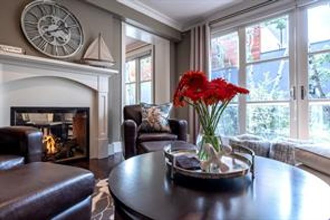 34 Posthill Dr Sw, House detached with 6 bedrooms, 3 bathrooms and 7 parking in Calgary AB | Image 21