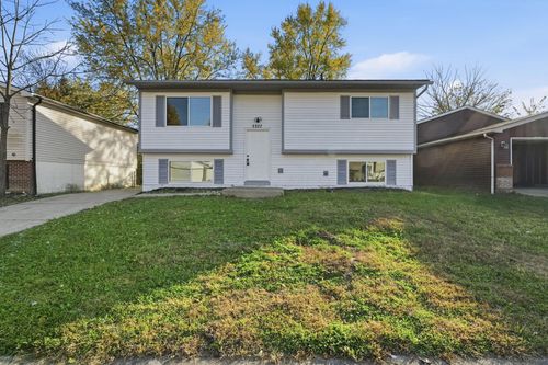 5377 Bleaker Ave, Columbus, OH, 43232-5430 | Card Image