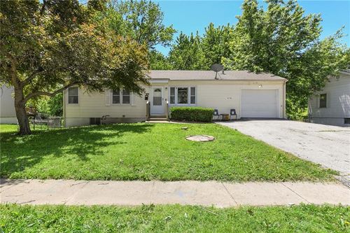 16705 E 3rd St N, Independence, MO, 64056-1625 | Card Image