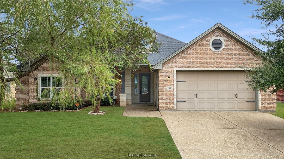 Landsburg Ln, College Station, TX 77845