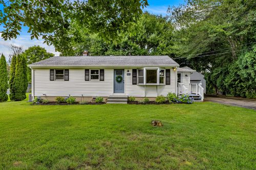 130 Spithead Rd, Waterford, CT, 06385-1923 | Card Image