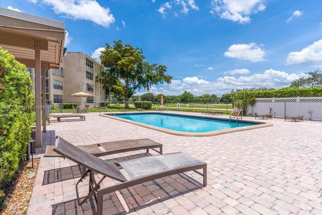 APT-206 - 9481 Evergreen Pl, Condo with 1 bedrooms, 1 bathrooms and null parking in Davie FL | Image 21