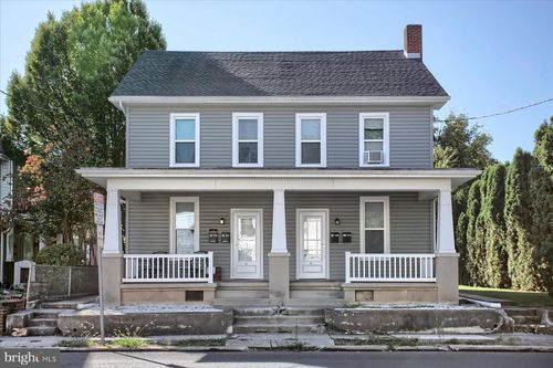 1st-424 W Main St, PALMYRA, PA, 17078-1506 | Card Image