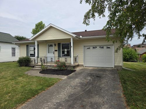 210 W Benton St, Wapakoneta, OH, 45895-2135 | Card Image