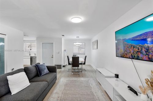 apt-106-342 Nw 114th Ave, Sweetwater, FL, 33172-4768 | Card Image