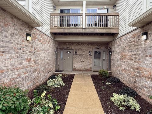9211 S 54th Street, Milwaukee, WI, 53218 | Card Image