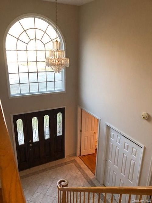 1 Anna Ct, Stony Point, NY, 10980-1830 | Card Image