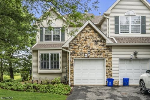 42 Bateman Way, Hillsborough, NJ, 08844-8106 | Card Image