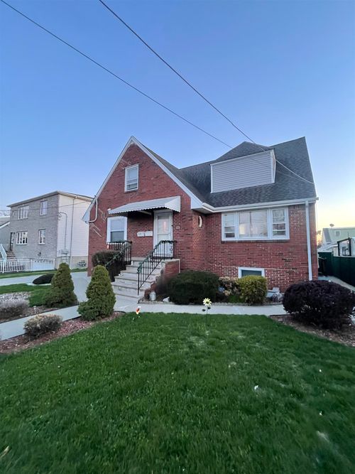 2-171 Charles St Charles St, Secaucus, NJ, 07094 | Card Image