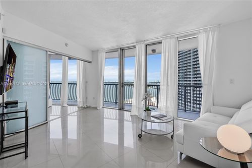 1602-1750 N Bayshore Dr, Miami, FL, 33132-3203 | Card Image