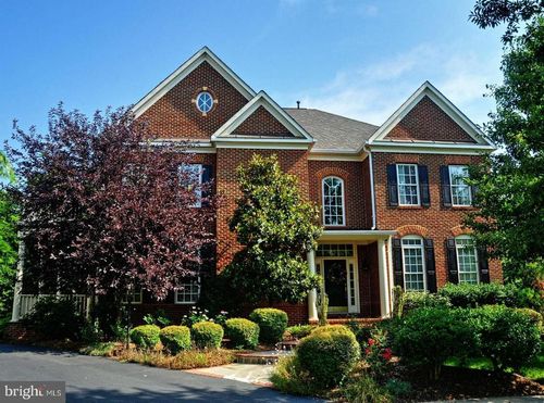 19123 Stream Crossing Ct, LEESBURG, VA, 20176-6874 | Card Image