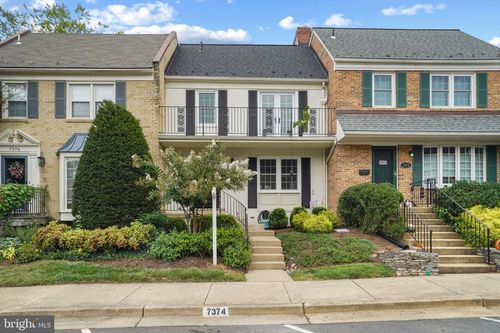 7374 Montcalm Dr, MCLEAN, VA, 22102-2921 | Card Image