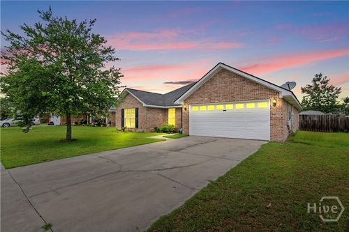 130 Grandview Dr, Hinesville, GA, 31313-2830 | Card Image