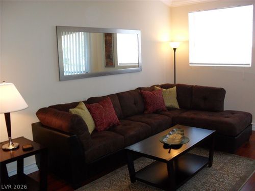 unit-416-220 E Flamingo Rd, Las Vegas, NV, 89169-0303 | Card Image