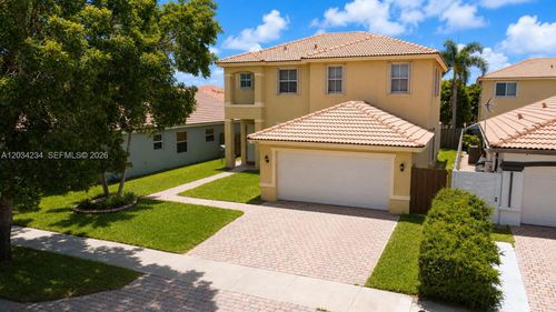 23646 Sw 107th Pl, Homestead, FL, 33032-6122 | Card Image