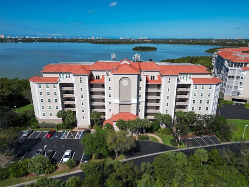 7-269 Vintage Bay Dr, MARCO ISLAND, FL, 34145-6950 | Card Image