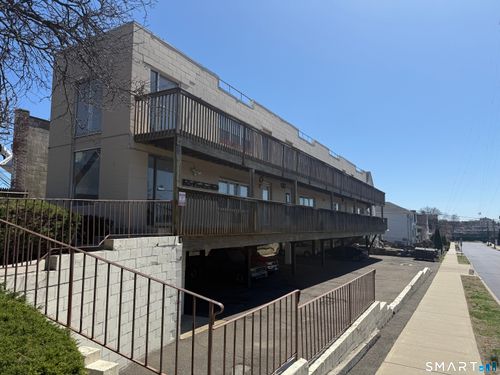 apt-5-8 Wardwell St, Stamford, CT, 06902-5131 | Card Image