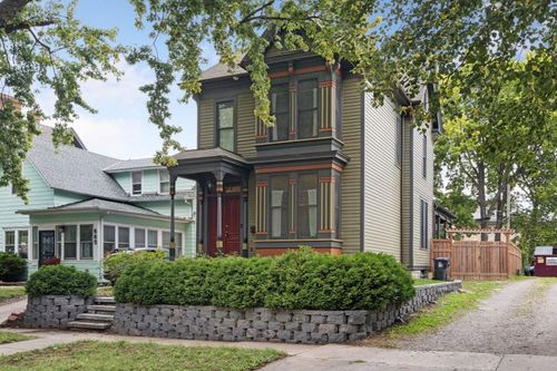 667 5th St E, Saint Paul, MN, 55106-5110 | Card Image