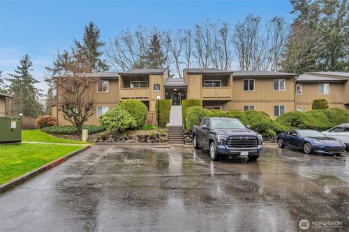 n103-6105 N 16th St, Tacoma, WA, 98406-2450 | Card Image