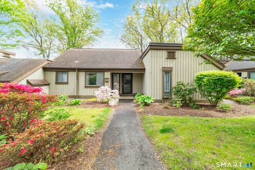 b-122 Heritage Vlg, Southbury, CT, 06488 | Card Image
