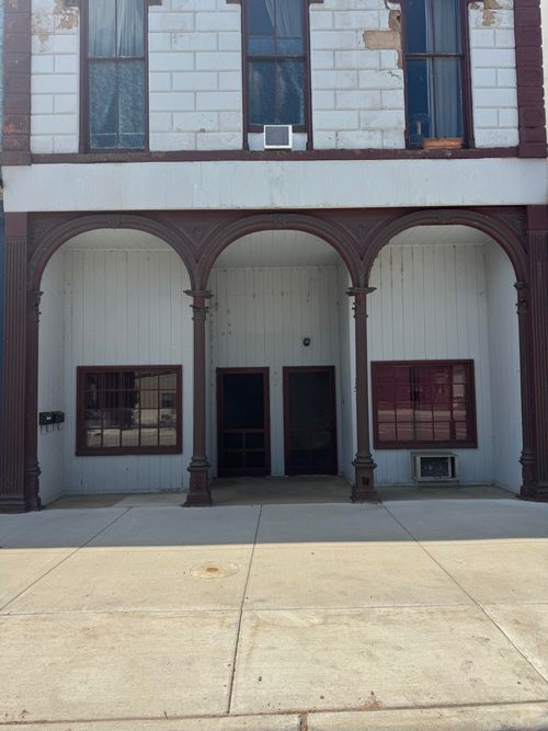 149 Brady St, Allegan, MI, 49010-1312 | Card Image