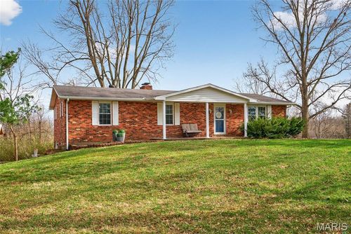 237 Rolling Hills Dr, Cape Girardeau, MO, 63701-8792 | Card Image