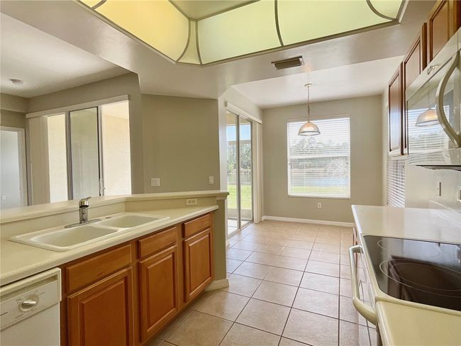 Kitchen | Image 22