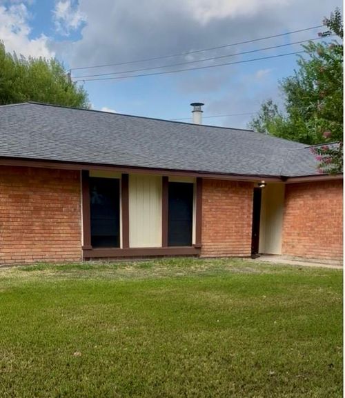8302 Bee Meadow Ln, Missouri City, TX, 77489-6225 | Card Image