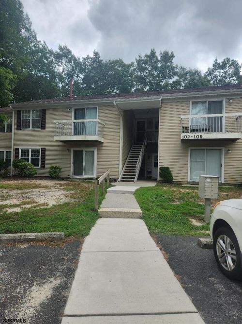 104-104 Club Pl, Galloway, NJ, 08205-3411 | Card Image