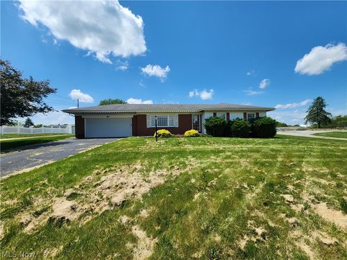 80 Kings Dr, Steubenville, OH, 43952-7075 | Card Image