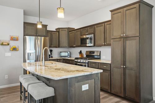 5934 Saturn Dr, MADISON, WI, 53718-3148 | Card Image