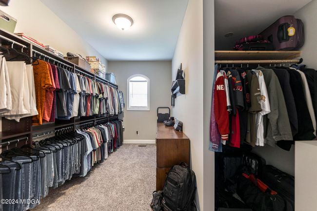 223 Yale Cir 31 | Image 30