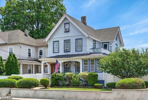 583 Somerset St, North Plainfield, NJ, 07060-4942 | Card Image